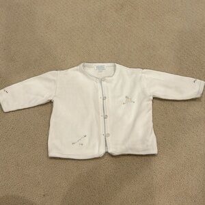 Kissy kissy cardigan. Beautiful details. No flaws size 6-9 months